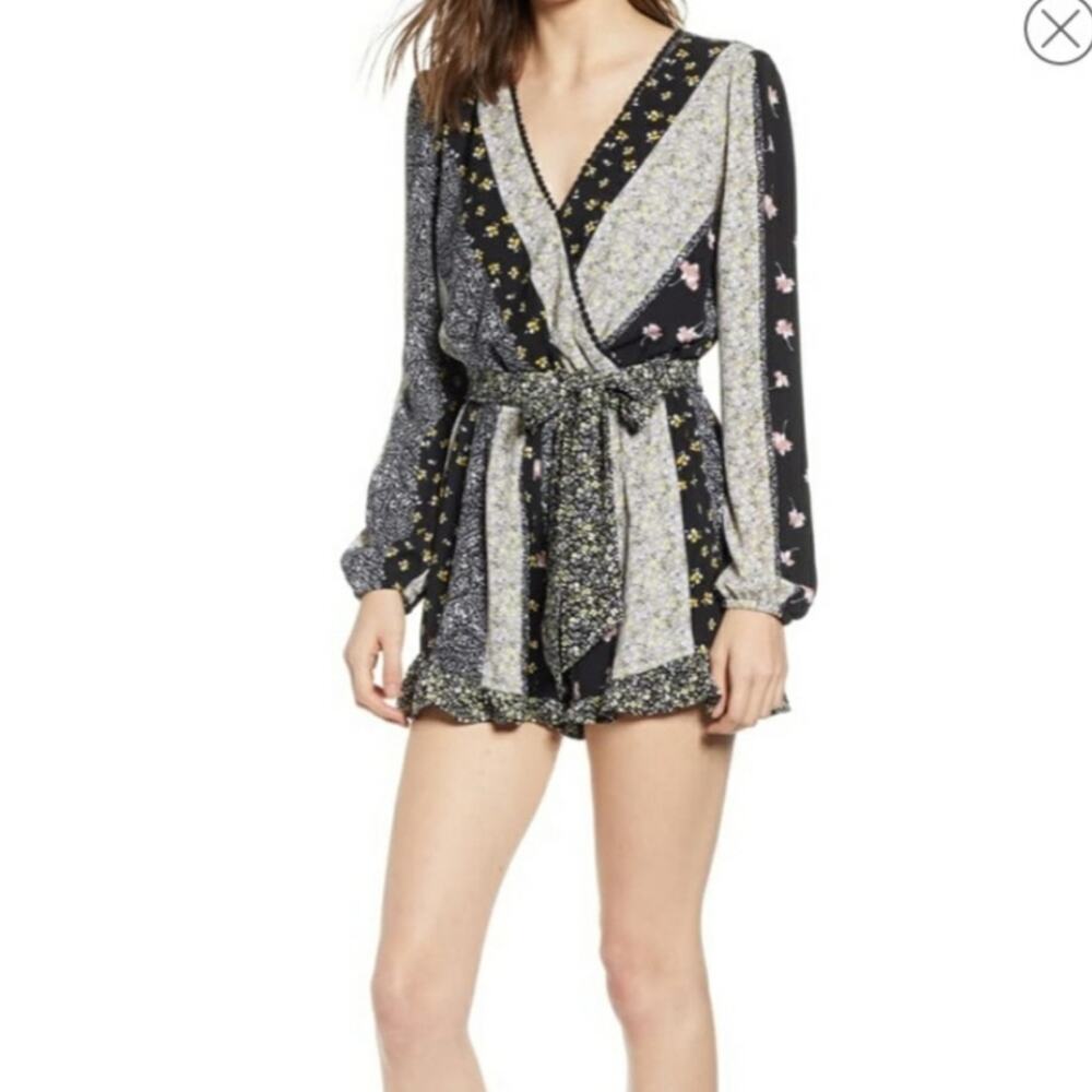 New Love, Fire Romper Floral Long Sleeve Lined Shorts Small Ruffle V Neck